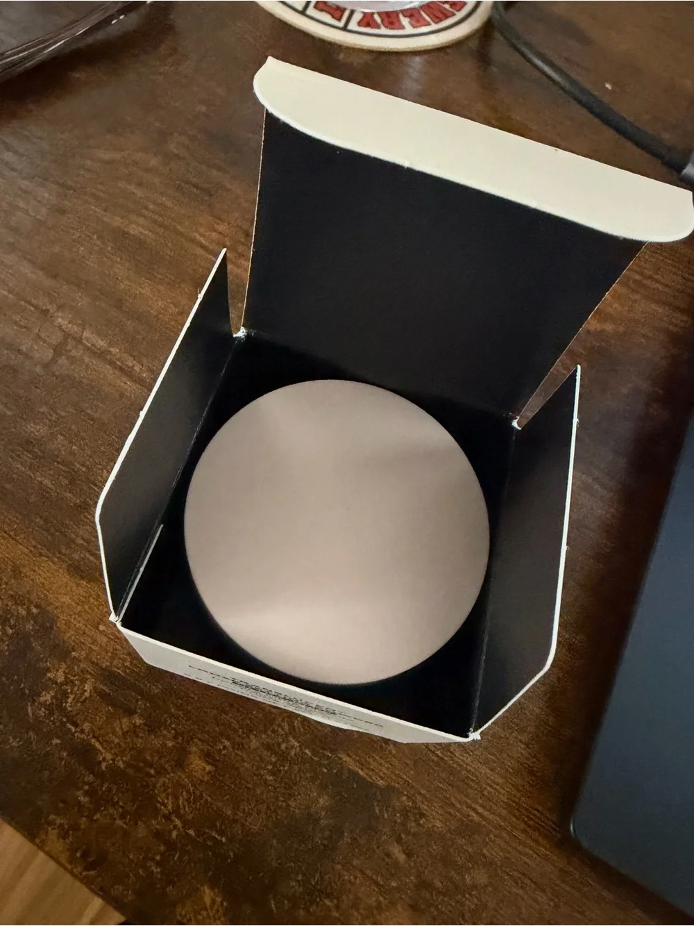 BRAND NEW | laura mercier Translucent Loose Setting Powder Ultra-Blur